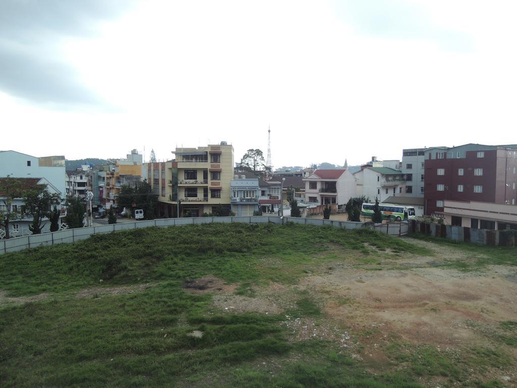 Hoang De Hotel Dalat Exterior foto